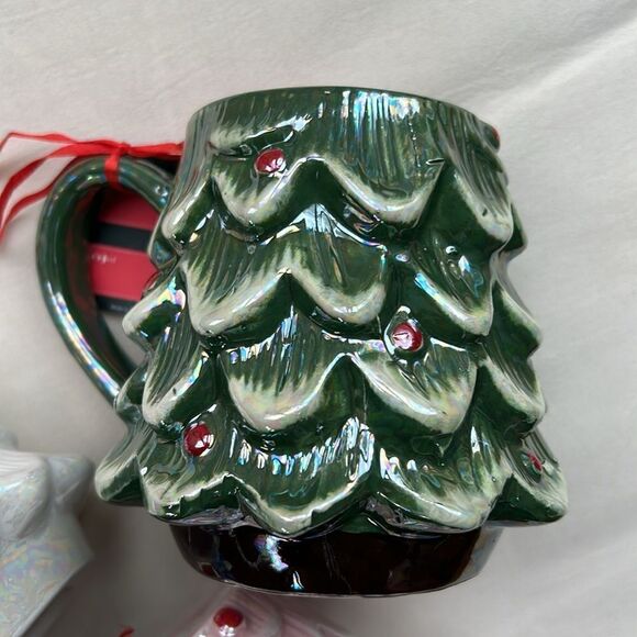 Christmas Tree Cups 3 Pack - Picture 3 of 10